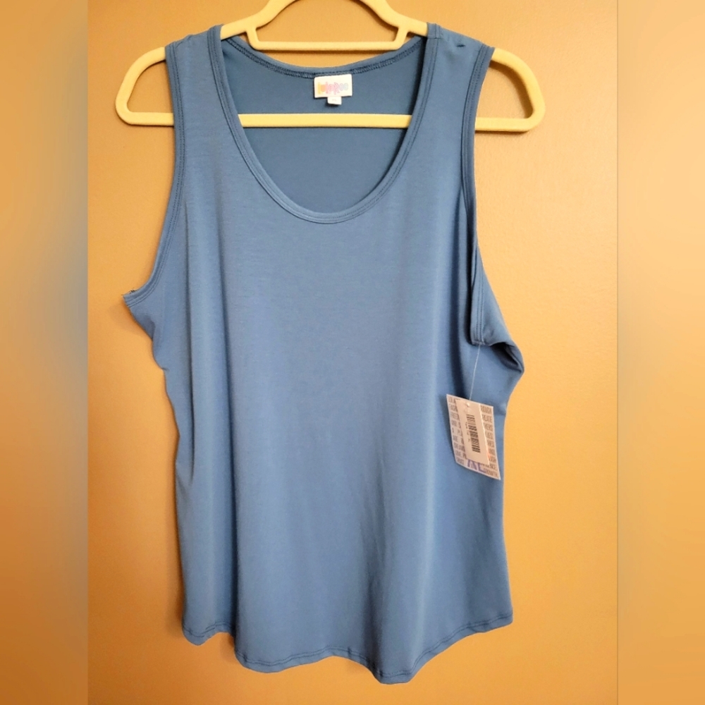 NWT 3/$20 Lularoe tank XL